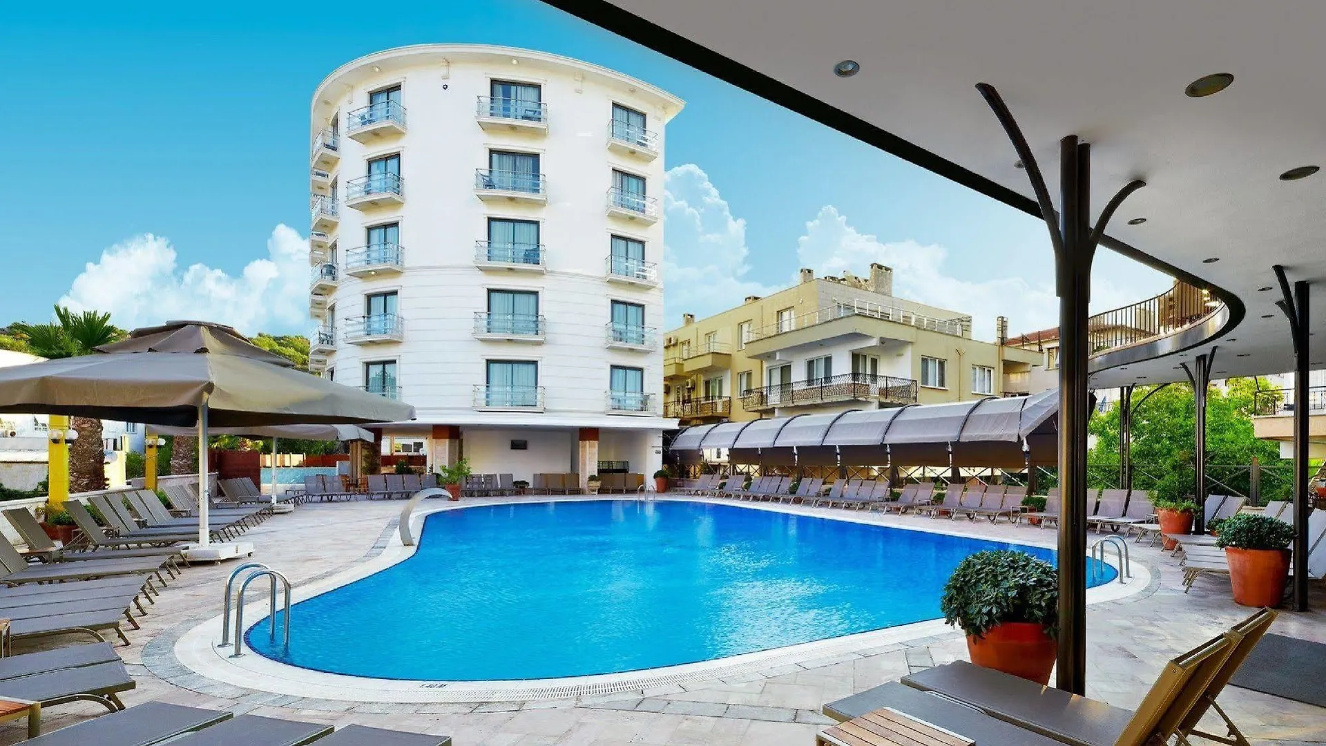 Ayvalik Cinar Hotel